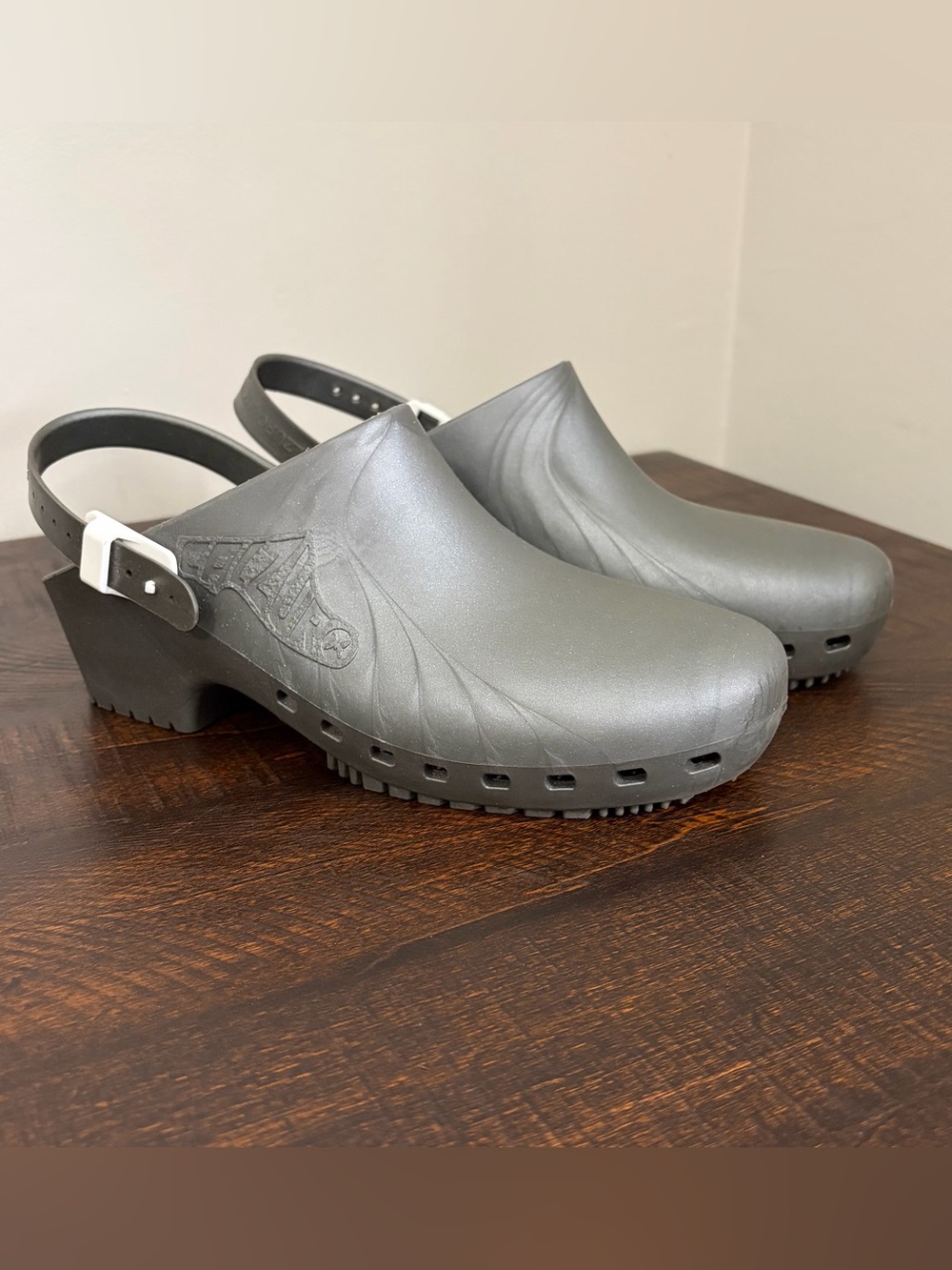 Calzuro Classic BIHOS Padova Clogs With Strap Gray - Picture 1 of 13